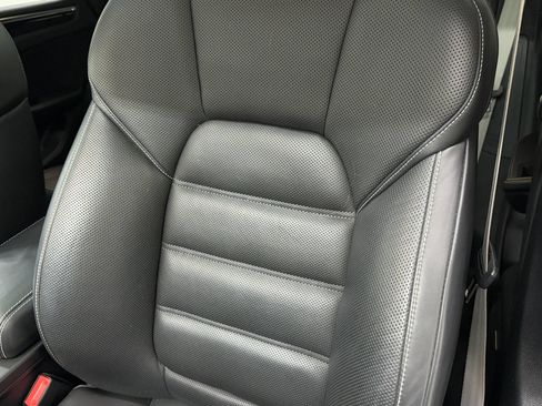 Used 2022 Porsche Macan S AWD/4WD image 85