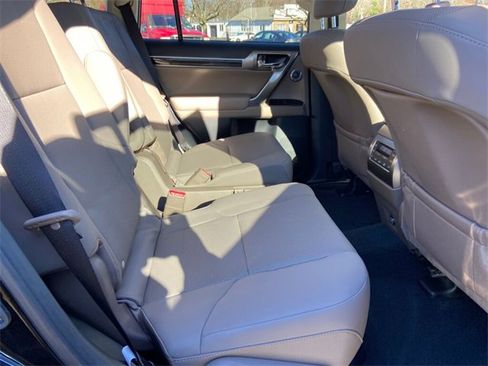 Certified 2023 Lexus GX 460 Premium image 31
