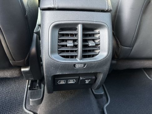 Used 2021 Jeep Cherokee Latitude Lux 80th Anniv w/ Quick Order Package 26U 80TH image 24