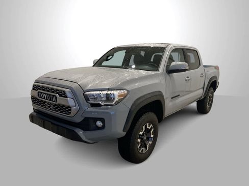 Used 2019 Toyota Tacoma TRD Off-Road image 1