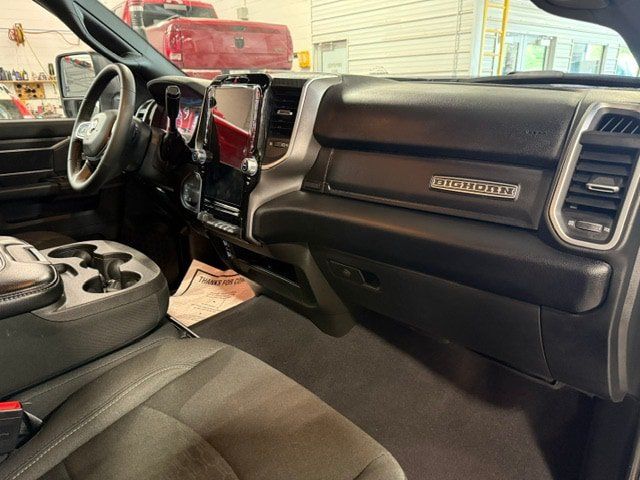 Used 2025 RAM 2500 Big Horn AWD/4WD image 9