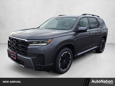 New 2026 Honda Pilot Touring image 1