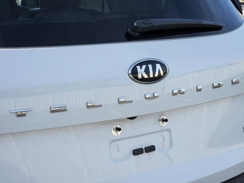 Used 2020 Kia Telluride SX w/ SX Prestige Package image 36