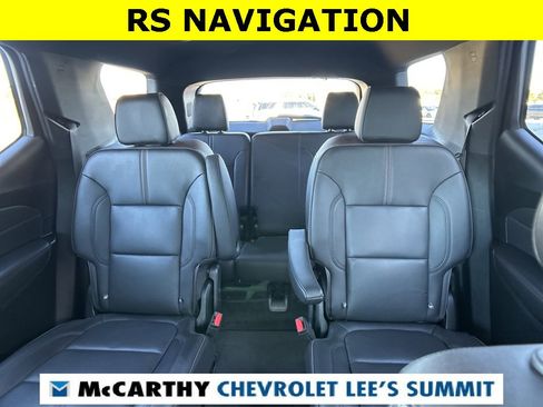 Used 2023 Chevrolet Traverse RS image 19