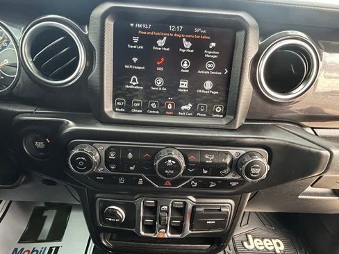 Used 2021 Jeep Wrangler Unlimited Sahara image 8