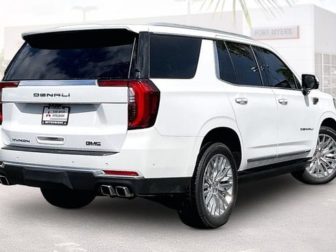 Used 2026 GMC Yukon Denali w/ Denali Reserve Package AWD/4WD image 33