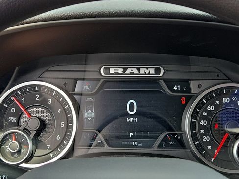New 2026 RAM 1500 Express AWD/4WD image 20