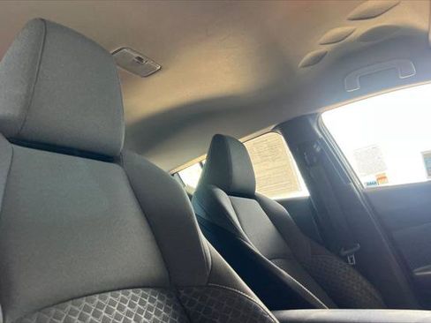 Certified 2021 Toyota C-HR LE image 17