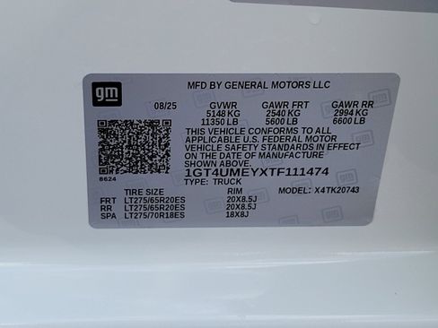 New 2026 GMC Sierra 2500 SLE w/ SLE Value Package; image 14