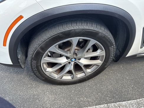 Used 2023 BMW X5 sDrive40i w/ Premium Package RWD image 29