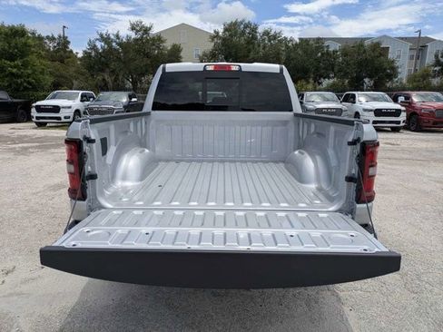 New 2026 RAM 1500 Big Horn AWD/4WD image 12