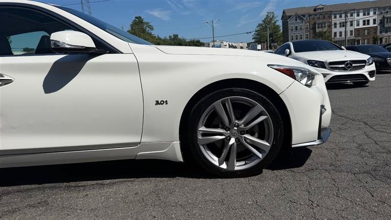 Used 2019 INFINITI Q50 Signature Edition w/ Cargo Package (L96) RWD image 4