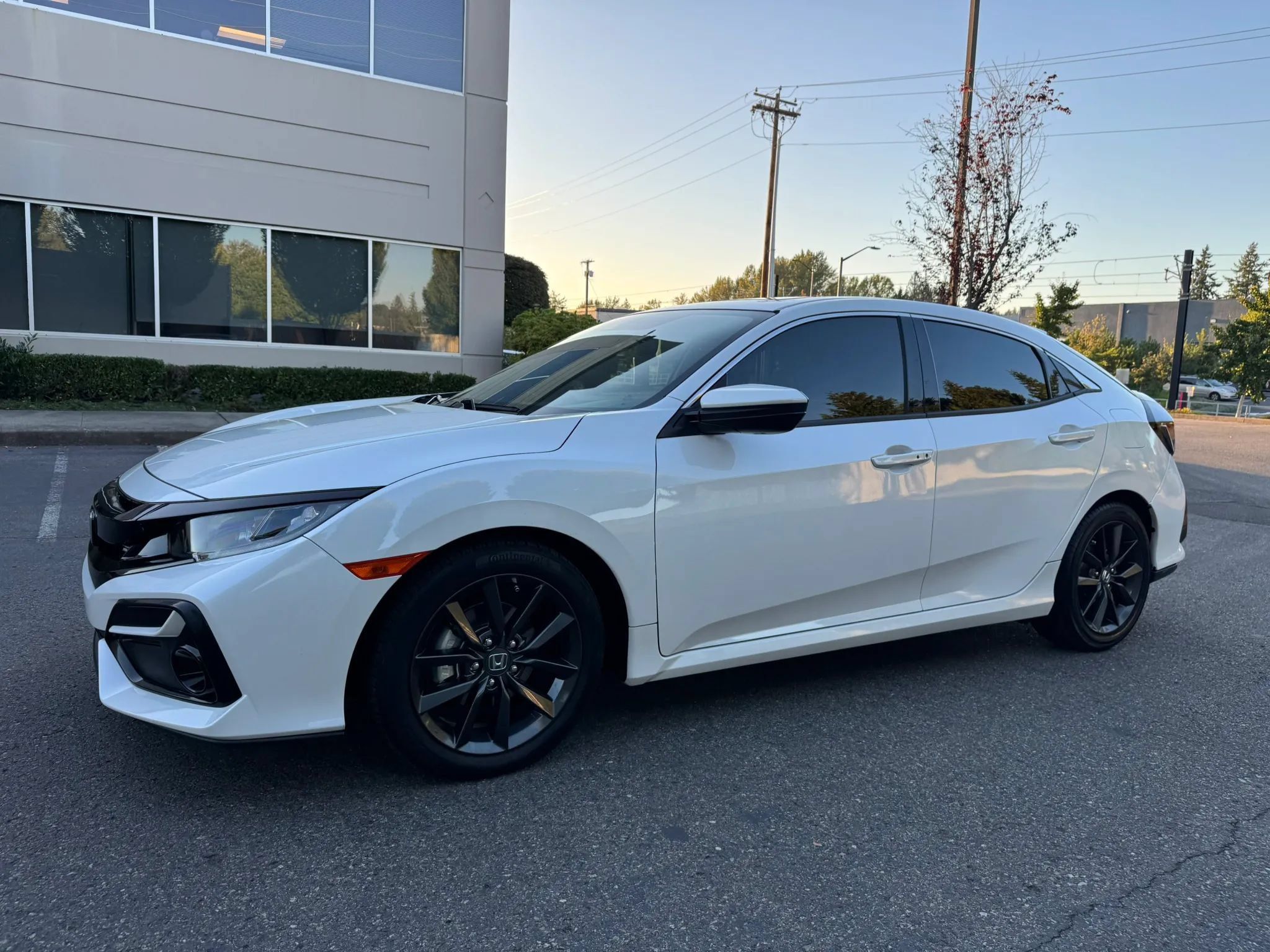 Used 2020 Honda Civic EX image 5