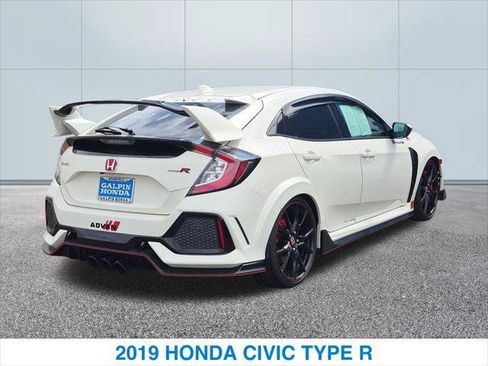 Used 2019 Honda Civic Type R image 7