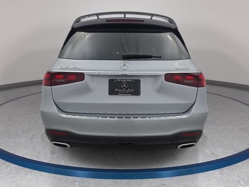 Certified 2026 Mercedes-Benz GLS 450 4MATIC image 6