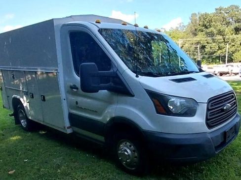 Used 2017 Ford Transit 350 138 DRW image 3