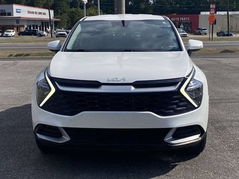 Used 2023 Kia Sportage LX FWD image 8
