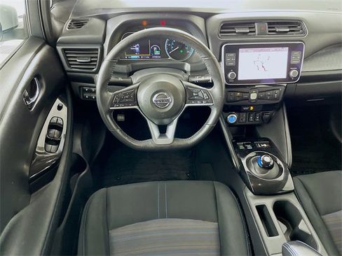 Used 2021 Nissan Leaf SV image 25