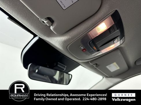 Used 2023 Kia Niro EX image 10