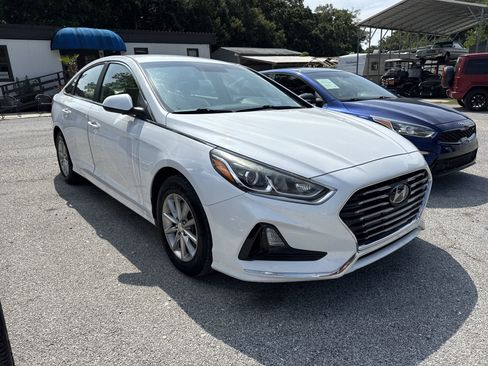 Used 2019 Hyundai Sonata SE image 1