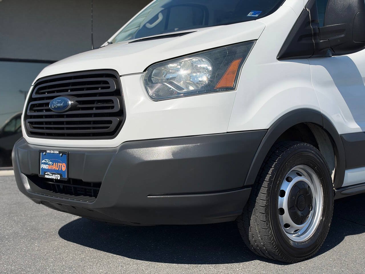 Used 2015 Ford Transit 350 148 Low Roof RWD image 38
