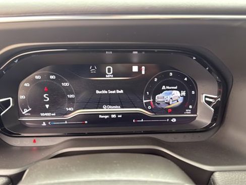 Used 2023 GMC Yukon Denali w/ Max Trailering Package image 31