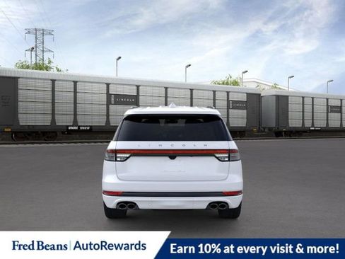 New 2026 Lincoln Aviator Reserve w/ Jet Appearance Package image 5