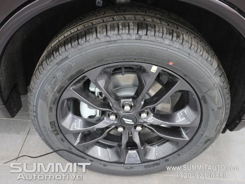 New 2026 Dodge Durango GT image 3