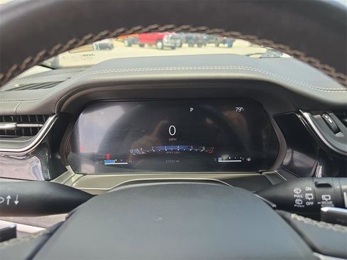 Used 2022 Jeep Grand Cherokee L Limited image 34