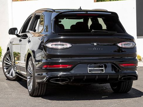 Used 2026 Bentley Bentayga Speed AWD/4WD image 3