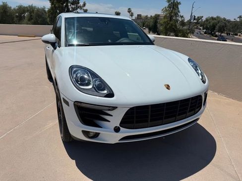 Used 2018 Porsche Macan S AWD/4WD image 22
