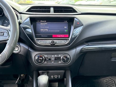Used 2021 Chevrolet TrailBlazer LT w/ Convenience Package FWD image 13