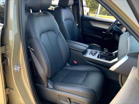 Used 2025 MAZDA CX-70 3.3 Turbo w/ Premium Package image 8