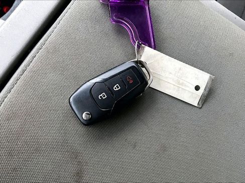 Used 2021 Ford F350 XL w/ Power Equipment Group image 10