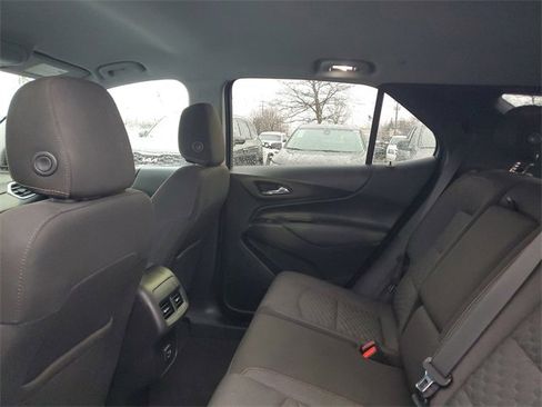Certified 2019 Chevrolet Equinox LT image 9