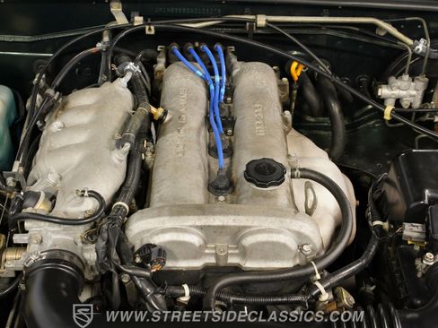 Used 1999 MAZDA MX-5 Miata RWD image 35