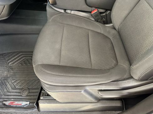 Used 2021 Chevrolet Silverado 1500 Custom Trail Boss w/ LPO, Dark Essentials Package image 23