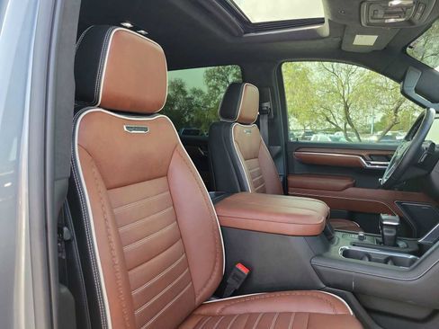 Used 2023 GMC Sierra 1500 Denali Ultimate image 14