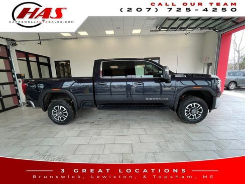 Used 2024 GMC Sierra 2500 SLE w/ SLE Value Package; image 7
