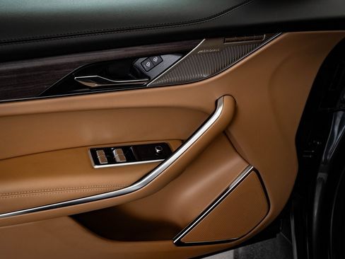 Used 2023 Jaguar F-PACE S image 26