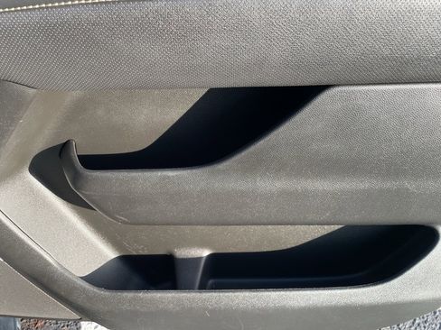 Used 2023 GMC Yukon SLT image 64