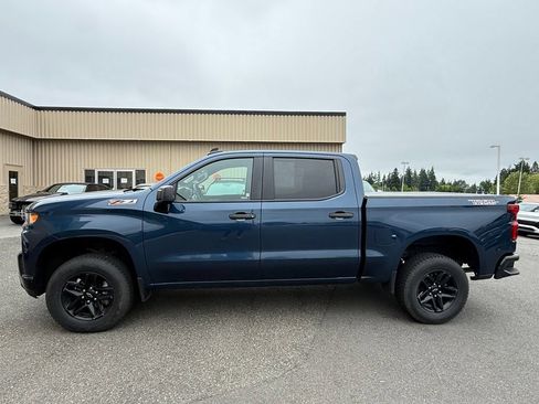 Used 2019 Chevrolet Silverado 1500 Custom Trail Boss w/ Custom Convenience Package AWD/4WD image 6
