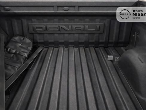 Used 2019 GMC Canyon Denali image 13