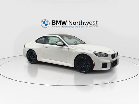 New 2026 BMW M2 w/ Lighting Package RWD image 6