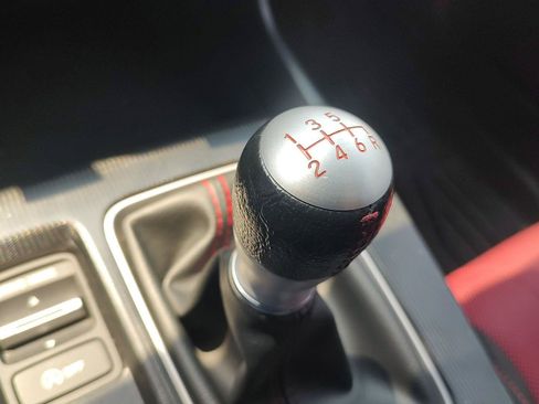 Used 2024 Honda Civic Si image 10