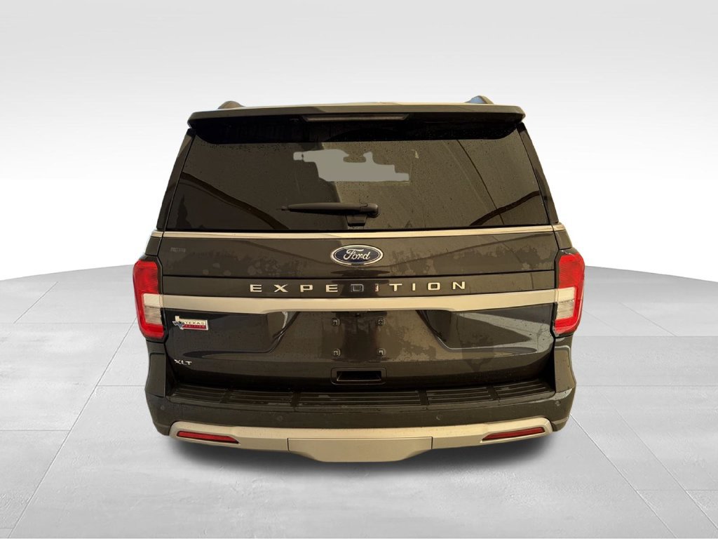 Used 2022 Ford Expedition XLT AWD/4WD image 9