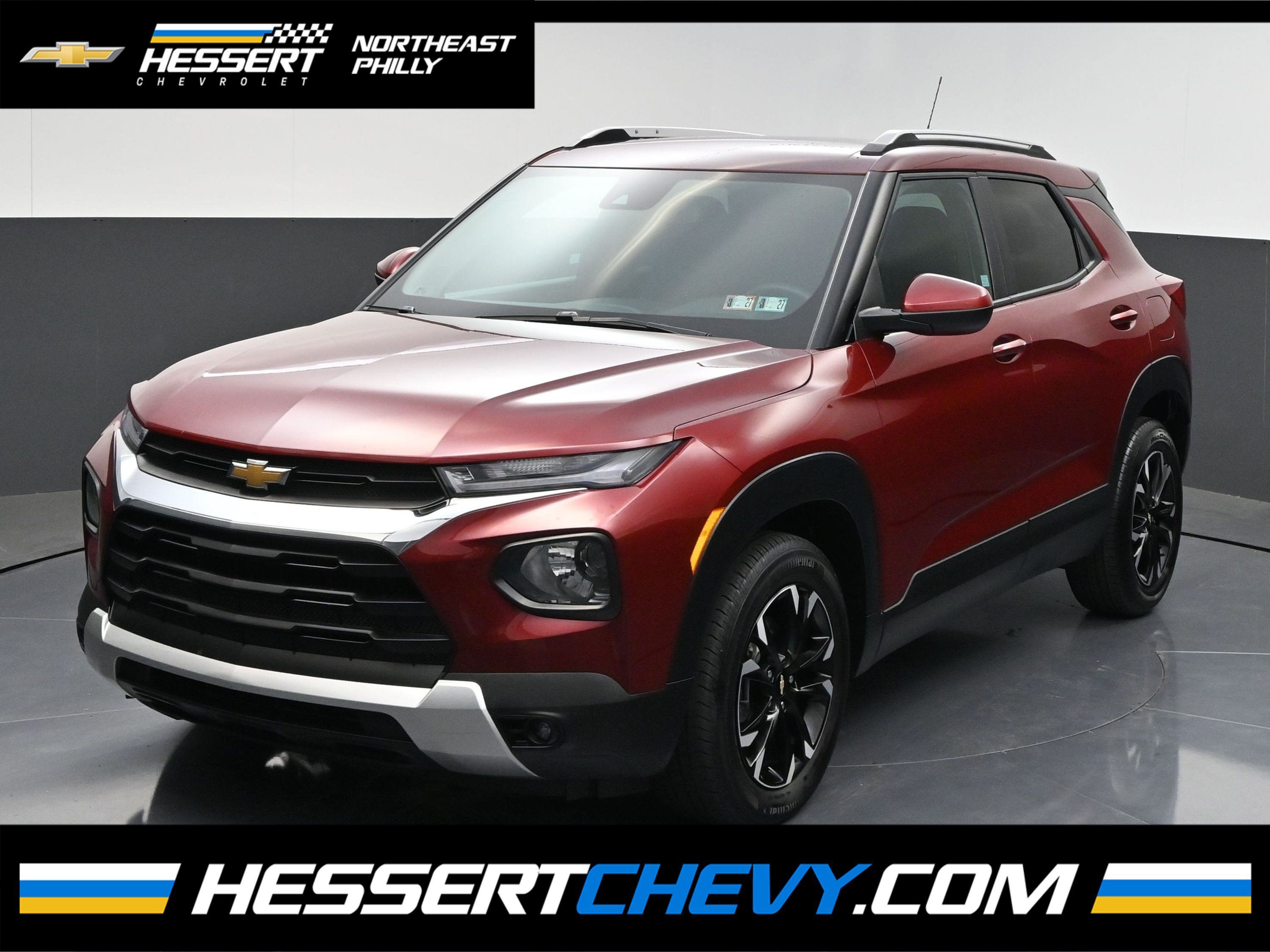 Used 2023 Chevrolet TrailBlazer LT FWD image 1