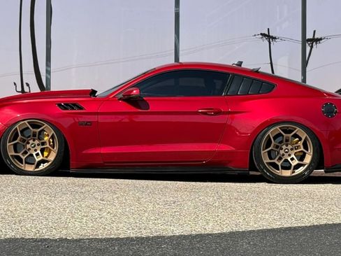 Used 2020 Ford Mustang GT Premium w/ GT Performance Package RWD image 9