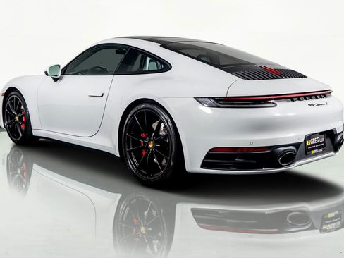 Used 2020 Porsche 911 Carrera S image 13