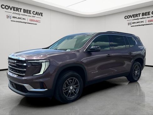Used 2025 GMC Acadia Elevation image 3